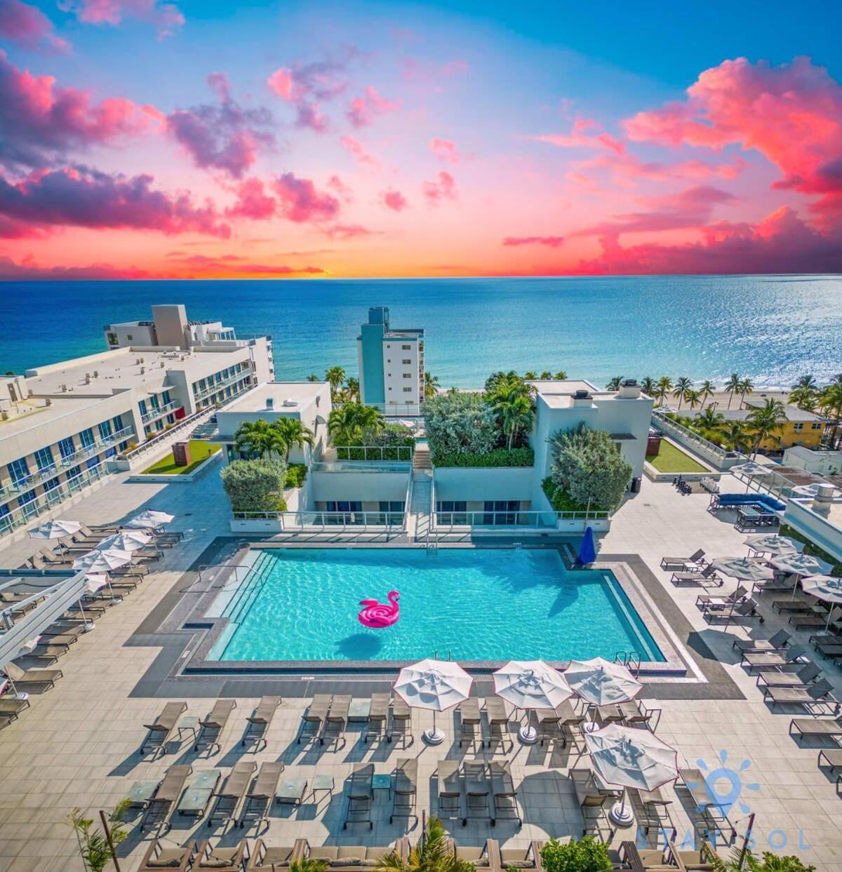 Rooftop Pool & Hot Tub - Gym - Hollywood Beach Daire Dış mekan fotoğraf