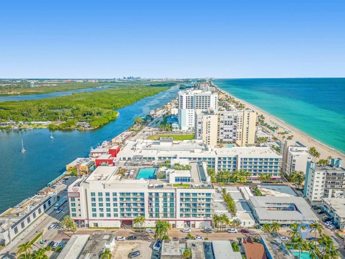 Rooftop Pool & Hot Tub - Gym - Hollywood Beach Daire Dış mekan fotoğraf