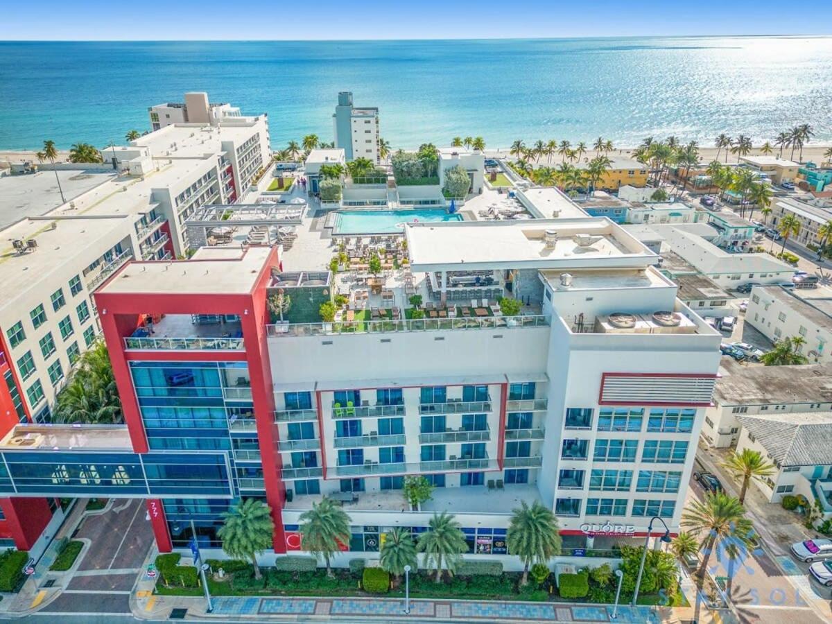 Rooftop Pool & Hot Tub - Gym - Hollywood Beach Daire Dış mekan fotoğraf