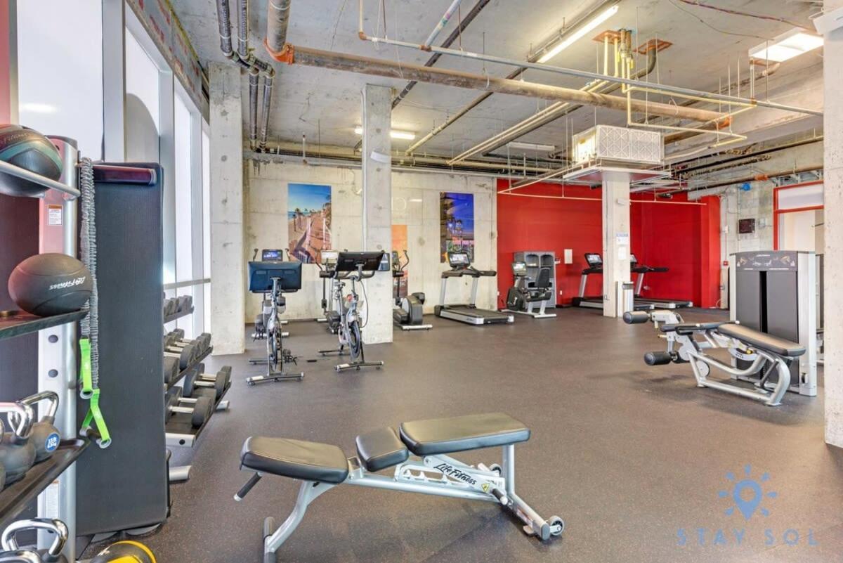 Rooftop Pool & Hot Tub - Gym - Hollywood Beach Dış mekan fotoğraf