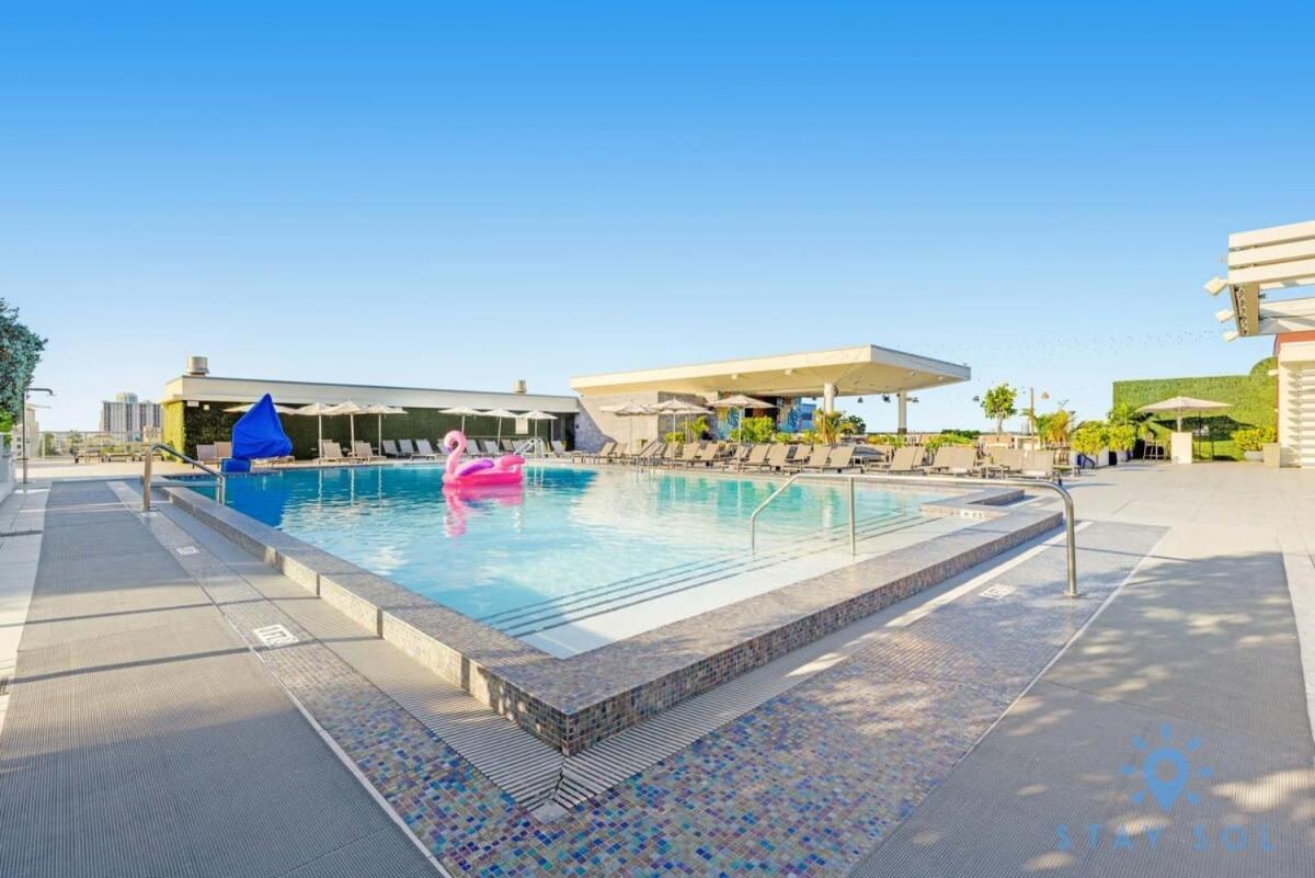 Rooftop Pool & Hot Tub - Gym - Hollywood Beach Daire Dış mekan fotoğraf