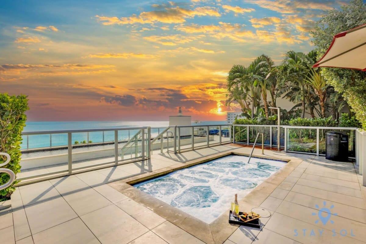 Rooftop Pool & Hot Tub - Gym - Hollywood Beach Dış mekan fotoğraf