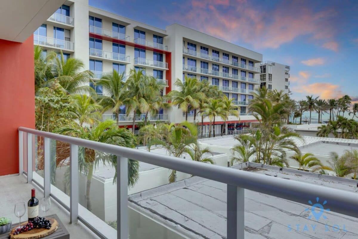 Rooftop Pool & Hot Tub - Gym - Hollywood Beach Daire Dış mekan fotoğraf